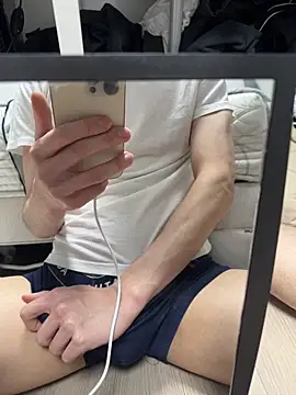 Snapshot of jae_yuu chatting on March 2025 11:04:02 PM jae yuu online show from March 2025 11:04:02 PM