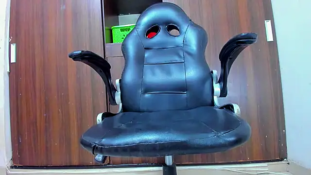 Dreamastercum  online show from May 2026 11:32:01 PM