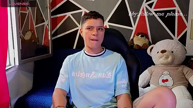 demimoore222 online show from November 2025 05:13:02 PM