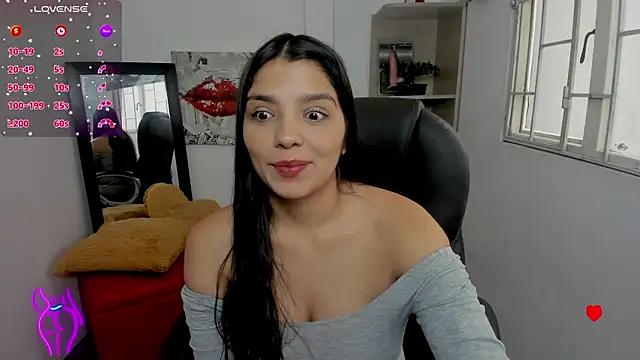 Snapshot of issa__nassar chatting on September 2025 08:13:01 PM issa nassar online show from September 2025 08:13:01 PM