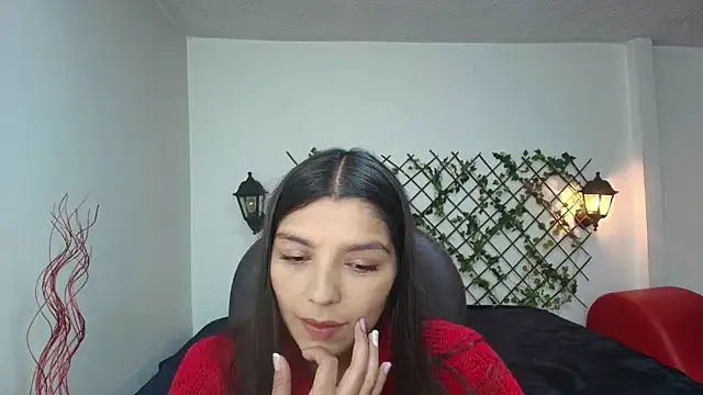 Snapshot of issa__nassar chatting on November 2025 02:16:01 PM issa nassar online show from November 2025 02:16:01 PM