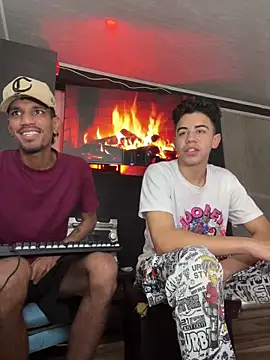 Snapshot of Miguel_bigcock chatting on March 2025 02:35:02 PM Miguel bigcock online show from March 2025 02:35:02 PM