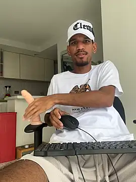 Miguel bigcock online show from February 2026 03:19:02 PM