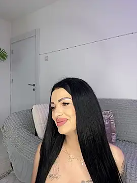 IrisRossie online show from May 2026 05:16:01 AM