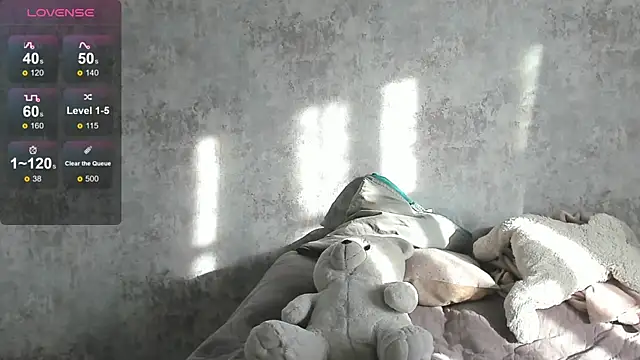 kitty Cathie online show from October 2025 03:29:02 AM