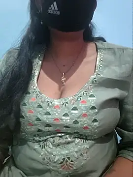 Sexyradha  online show from April 2026 04:22:01 PM