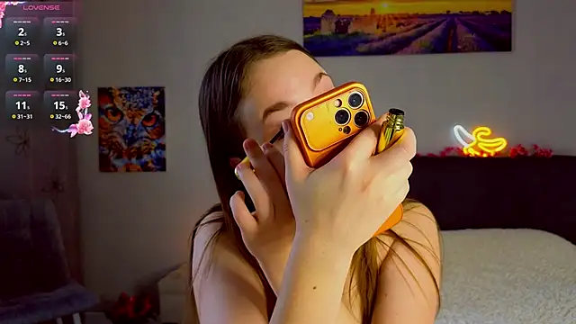 JaneVibes online show from April 2026 08:01:02 AM