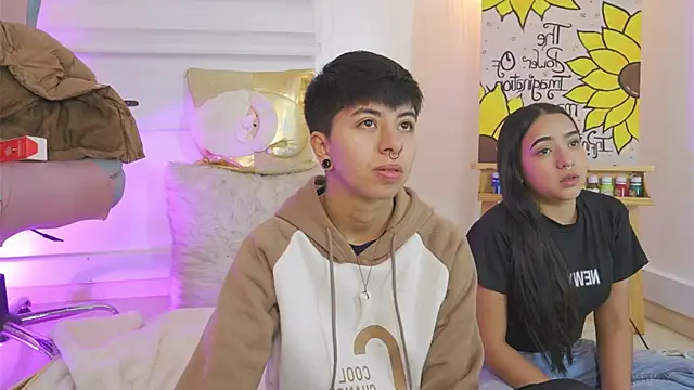 Snapshot of tommy_blue chatting on December 2025 01:27:01 PM tommy blue online show from December 2025 01:27:01 PM