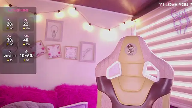 Snapshot of tommy_blue chatting on March 2026 12:56:02 PM tommy blue online show from March 2026 12:56:02 PM