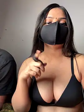 Snapshot of etihotyy chatting on November 2025 06:30:02 PM etihotyy online show from November 2025 06:30:02 PM