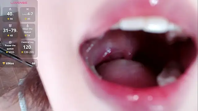 Snapshot of honey113 chatting on September 2025 04:10:02 PM honey113 online show from September 2025 04:10:02 PM