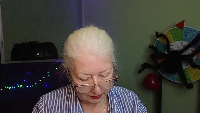 Snapshot of Maya_Mayflower chatting on March 2025 03:42:02 PM Maya Mayflower online show from March 2025 03:42:02 PM