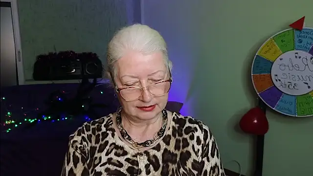 Snapshot of Maya_Mayflower chatting on March 2025 03:15:02 PM Maya Mayflower online show from March 2025 03:15:02 PM