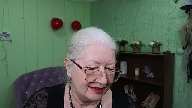 Snapshot of Maya_Mayflower chatting on March 2025 09:14:02 AM Maya Mayflower online show from March 2025 09:14:02 AM