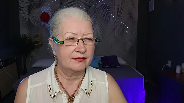 Snapshot of Maya_Mayflower chatting on March 2025 11:36:02 AM Maya Mayflower online show from March 2025 11:36:02 AM