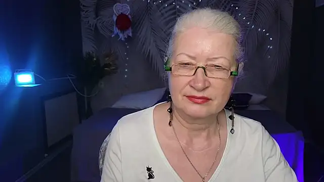 Snapshot of Maya_Mayflower chatting on March 2025 06:10:02 AM Maya Mayflower online show from March 2025 06:10:02 AM