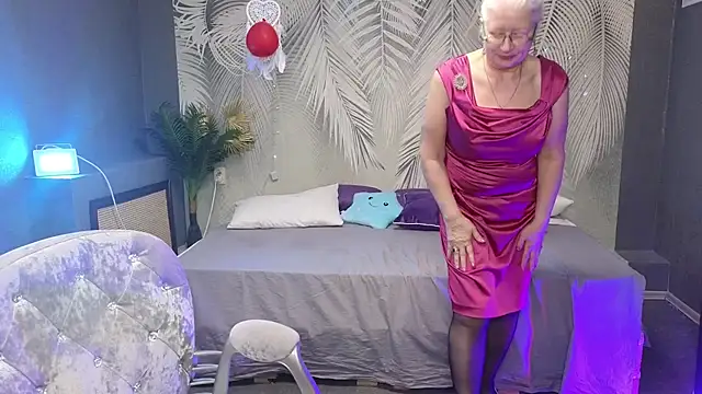 Snapshot of Maya_Mayflower chatting on March 2025 12:25:01 PM Maya Mayflower online show from March 2025 12:25:01 PM