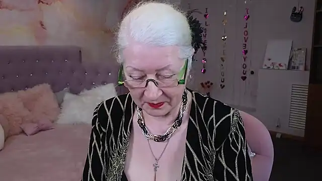 Snapshot of Maya_Mayflower chatting on March 2025 12:14:02 PM Maya Mayflower online show from March 2025 12:14:02 PM