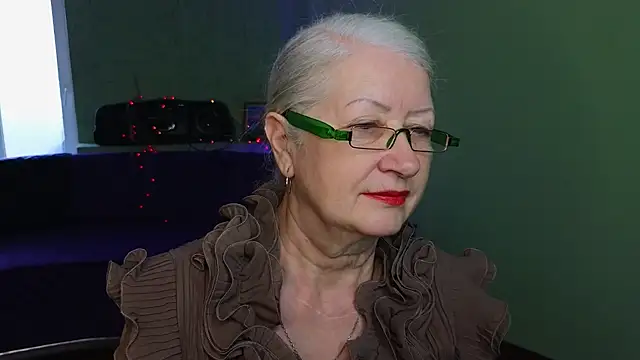 Snapshot of Maya_Mayflower chatting on March 2025 09:17:02 AM Maya Mayflower online show from March 2025 09:17:02 AM