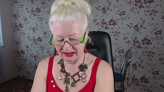 Snapshot of Maya_Mayflower chatting on September 2025 04:03:01 AM Maya Mayflower online show from September 2025 04:03:01 AM