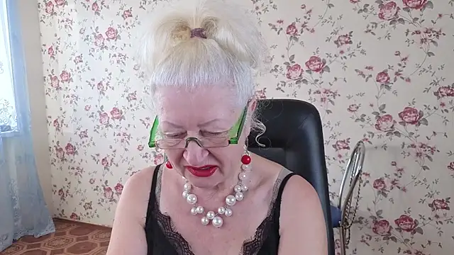 Snapshot of Maya_Mayflower chatting on September 2025 03:53:01 AM Maya Mayflower online show from September 2025 03:53:01 AM