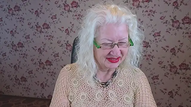 Snapshot of Maya_Mayflower chatting on September 2025 04:16:01 AM Maya Mayflower online show from September 2025 04:16:01 AM