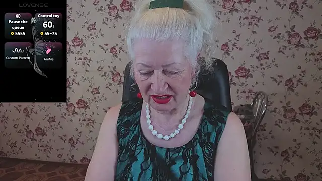 Maya Mayflower online show from May 2026 03:01:02 AM