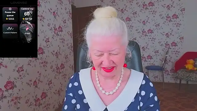 Maya Mayflower online show from May 2026 03:35:02 AM