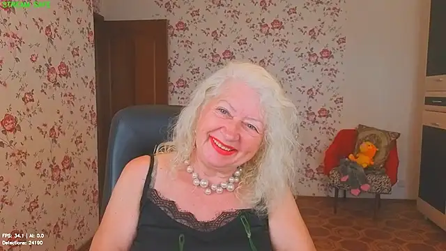 Snapshot of Maya_Mayflower chatting on June 2026 03:28:01 AM Maya Mayflower online show from June 2026 03:28:01 AM