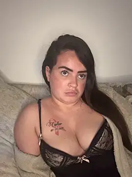 Sophie 23XX online show from November 2025 08:41:02 PM