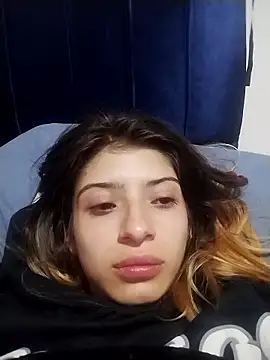 Snapshot of KratosAfroditacs chatting on January 2026 11:31:02 PM KratosAfroditacs online show from January 2026 11:31:02 PM