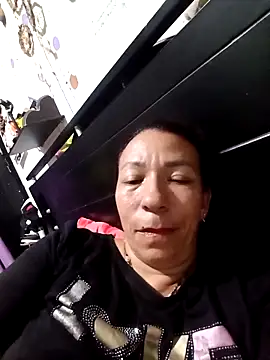 Antonela45 online show from May 2026 01:03:01 AM