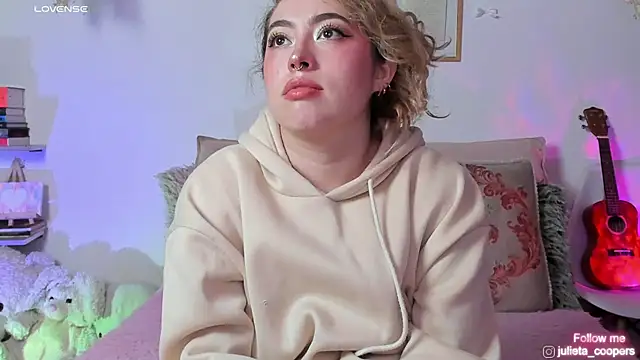 julieta cooper20 online show from April 2026 03:48:01 AM