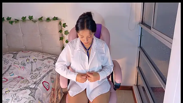 Snapshot of Be_Evil chatting on November 2025 10:31:02 PM Be Evil online show from November 2025 10:31:02 PM