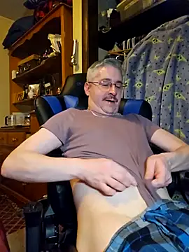 smooothbb online show from March 2025 05:02:01 AM