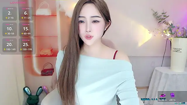 Snapshot of October_10 chatting on March 2025 08:32:02 AM October 10 online show from March 2025 08:32:02 AM