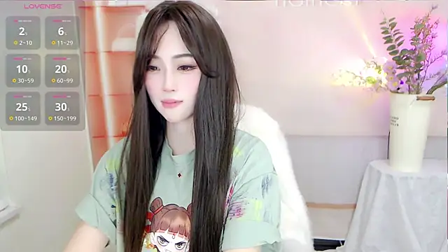 Snapshot of October_10 chatting on March 2025 05:24:02 AM October 10 online show from March 2025 05:24:02 AM