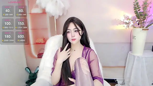 Snapshot of October_10 chatting on March 2025 08:26:01 AM October 10 online show from March 2025 08:26:01 AM