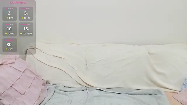 pppYukaqqq online show from May 2026 12:23:02 PM