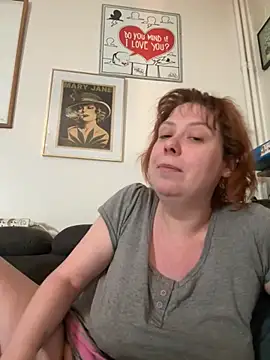 VeraaFlynn online show from February 2026 07:30:01 AM