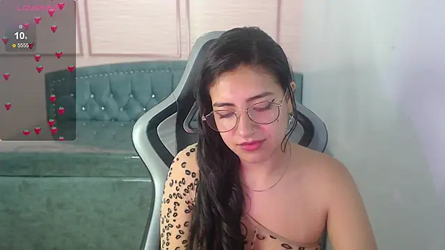 alexa romero t online show from October 2025 12:13:02 PM