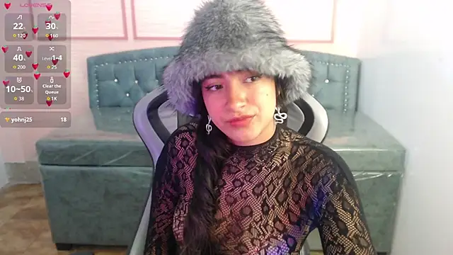 alexa romero t online show from November 2025 01:04:02 PM