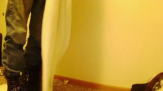 Snapshot of BadazzRXL chatting on December 2025 08:26:02 PM BadazzRXL online show from December 2025 08:26:02 PM