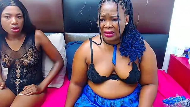 Snapshot of DarkEngelASS chatting on February 2026 04:38:01 AM DarkEngelASS online show from February 2026 04:38:01 AM