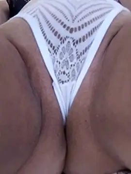 Sandra42 online show from February 2026 01:39:02 PM