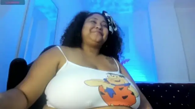 Ayliinn  online show from April 2026 06:19:01 AM