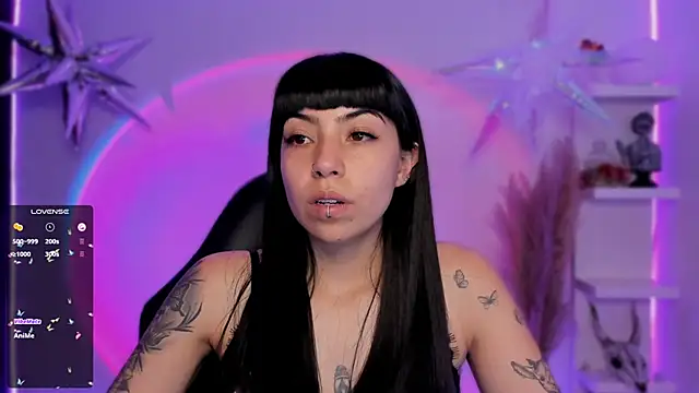 Saraa Desiree online show from March 2025 08:50:02 PM