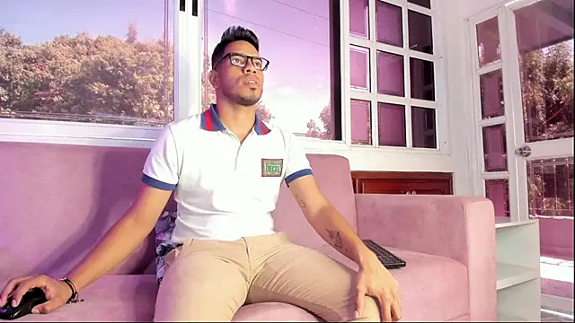 Snapshot of ETHAN_DRAVEN chatting on September 2025 06:40:02 PM ETHAN DRAVEN online show from September 2025 06:40:02 PM