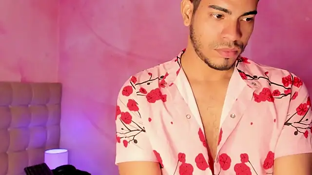 Snapshot of ETHAN_DRAVEN chatting on October 2025 07:34:01 PM ETHAN DRAVEN online show from October 2025 07:34:01 PM