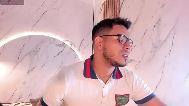 Snapshot of ETHAN_DRAVEN chatting on October 2025 07:45:02 PM ETHAN DRAVEN online show from October 2025 07:45:02 PM